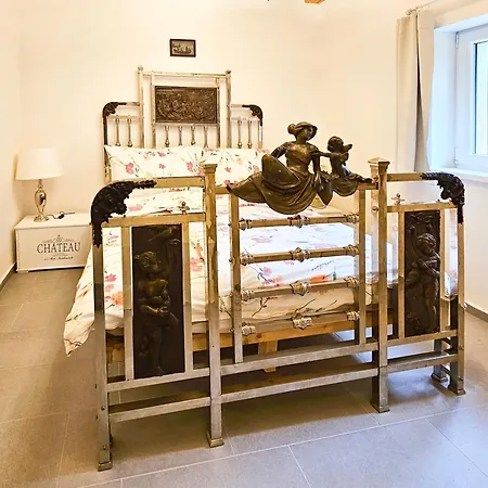 Skelna Hut Apartament Chudenin