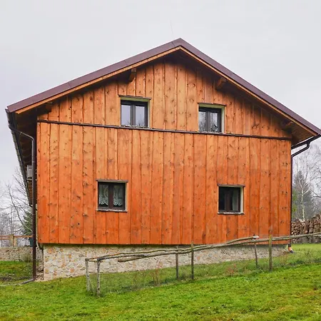 Skelna Hut