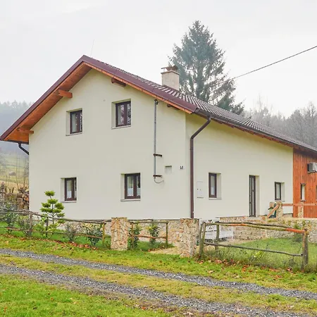 Skelna Hut Апартаменты Chudenin