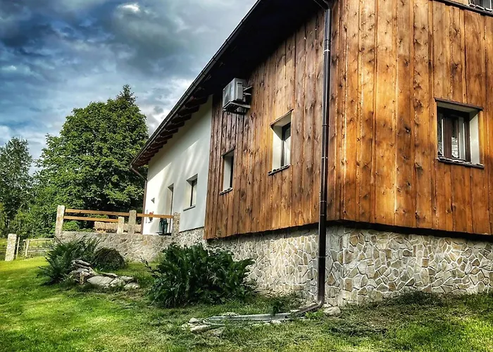 Skelna Hut * Chudenin